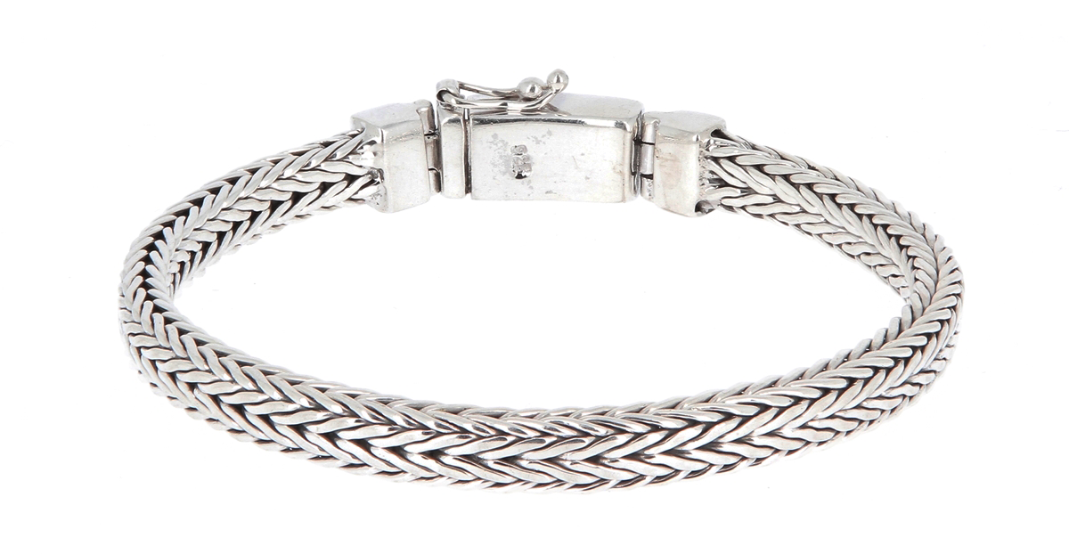 Bracelet snake mamba