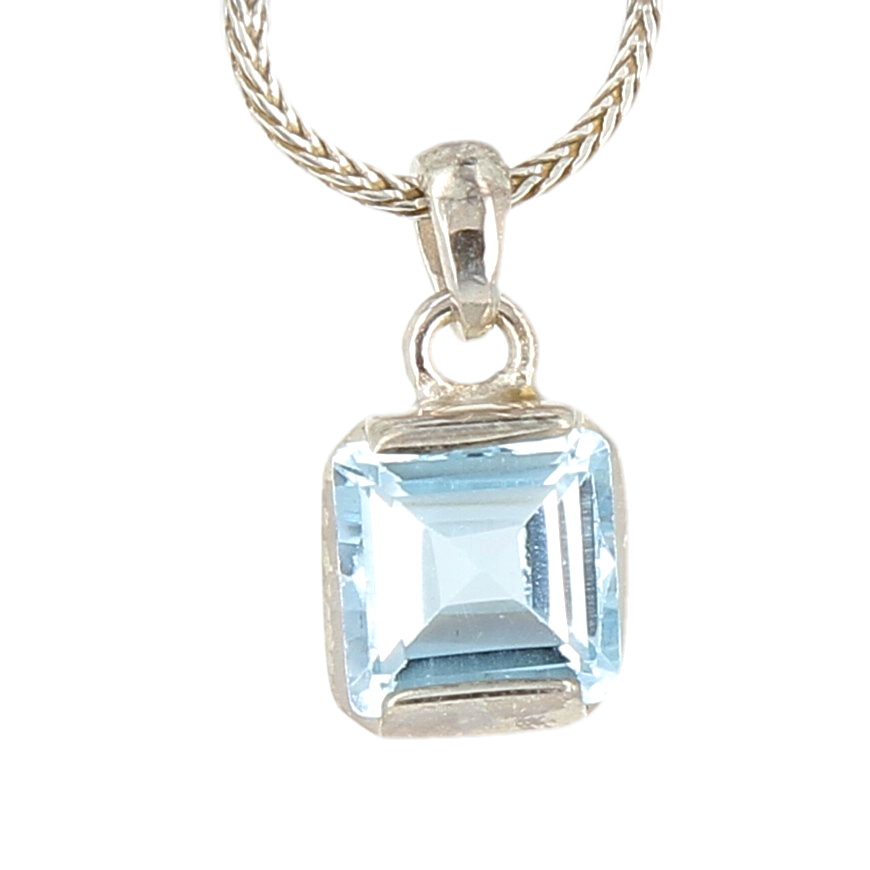 Pendentif aigue-marine carré taillée cerclé Ag925